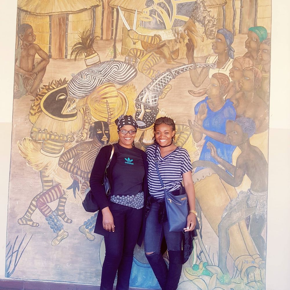 Meet your Posher, Cynthia